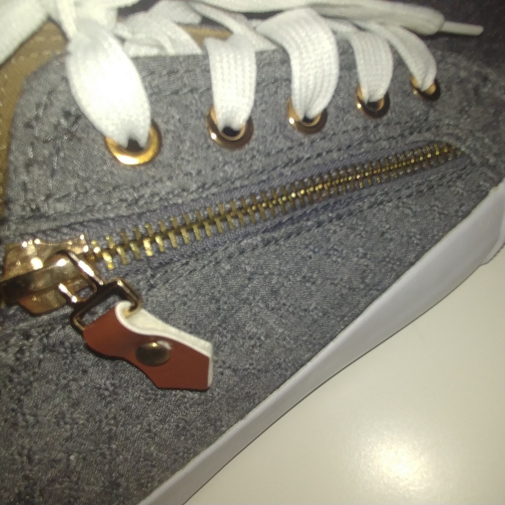 Free Choice by Elis gray sneaker with zippers - Picture 3 of 7